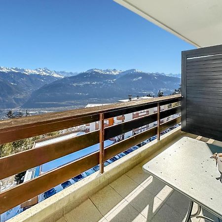 Pied-A-Terre In Crans-Montana, Pool And View - Swiss Alps Apartman Kültér fotó